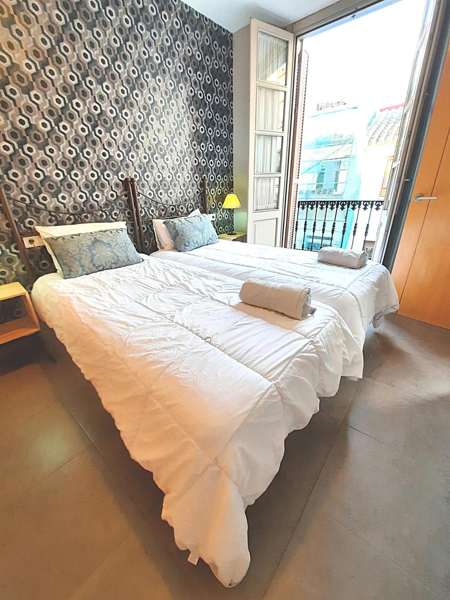 Apartamentos Malagasol מראה חיצוני תמונה